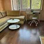 Apartment 2-bedroom, 2-bathroom With Fireplace And Garden At Winslow Infinity *