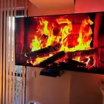 2-bedroom, 2-bathroom With Fireplace And Garden At Winslow Infinity Apartment Bansko