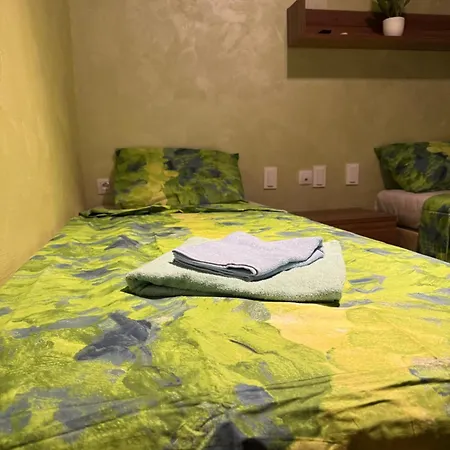 2-bedroom, 2-bathroom With Fireplace And Garden At Winslow Infinity * Bansko