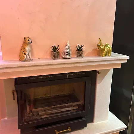 Apartament 2-bedroom, 2-bathroom With Fireplace And Garden At Winslow Infinity *