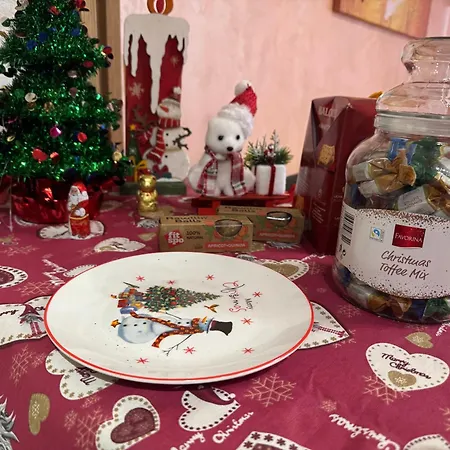 2-bedroom, 2-bathroom With Fireplace And Garden At Winslow Infinity Apartament