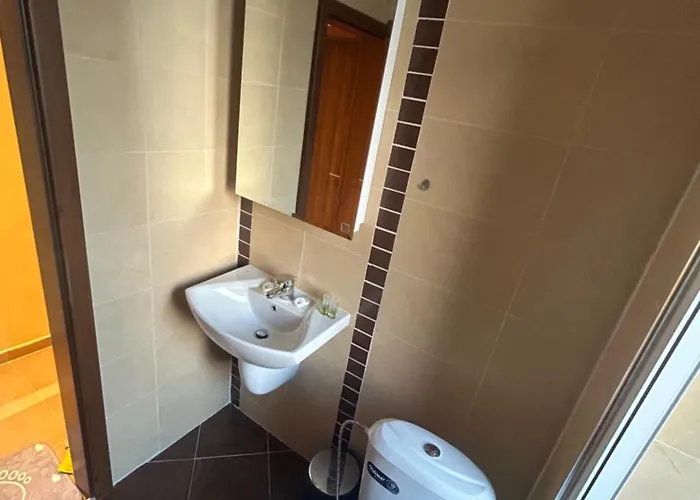 Apartman 2-bedroom, 2-bathroom With Fireplace And Garden At Winslow Infinity Banszko