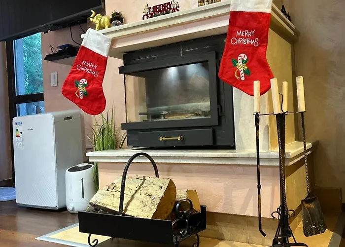 2-bedroom, 2-bathroom With Fireplace And Garden At Winslow Infinity